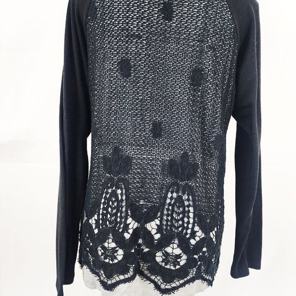 Democracy Black and Gray Knit Top - Picture 2 of 4